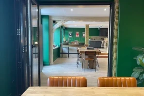 Open Space - 27340 - 14 postes - 170€