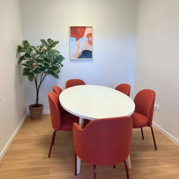 Open Space  8 postes Location bureau Allée Madame de Montespan Bussy-Saint-Georges 77600 - photo 4