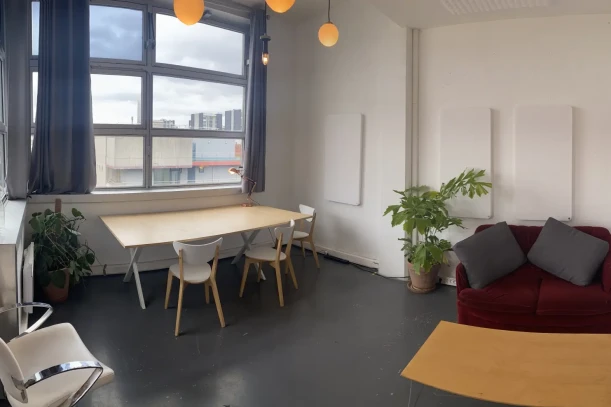 Bureau privé - 75019 - 4 postes - 900€