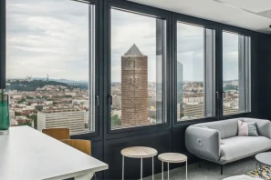 Bureau privé - 69003 - 6 postes - 2644€