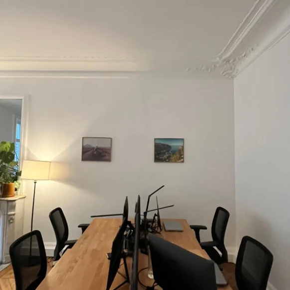 Bureau privé 25 m² 8 postes Coworking Rue Drouot Paris 75009 - photo 4