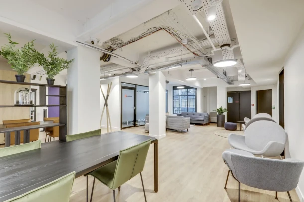 Bureau privé - 75002 - 25 postes - 7500€
