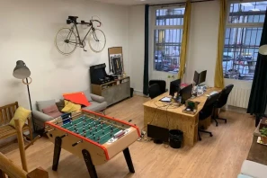 Open Space - 69001 - 1 poste - 250€