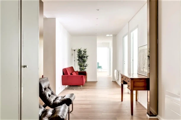 Bureau privé - 75009 - 3 postes - 930€