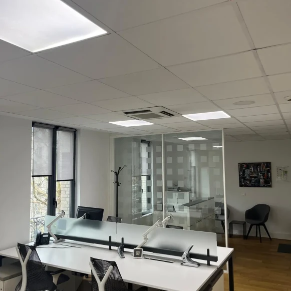 Open Space  3 postes Coworking Avenue du Général Leclerc Paris 75014 - photo 3