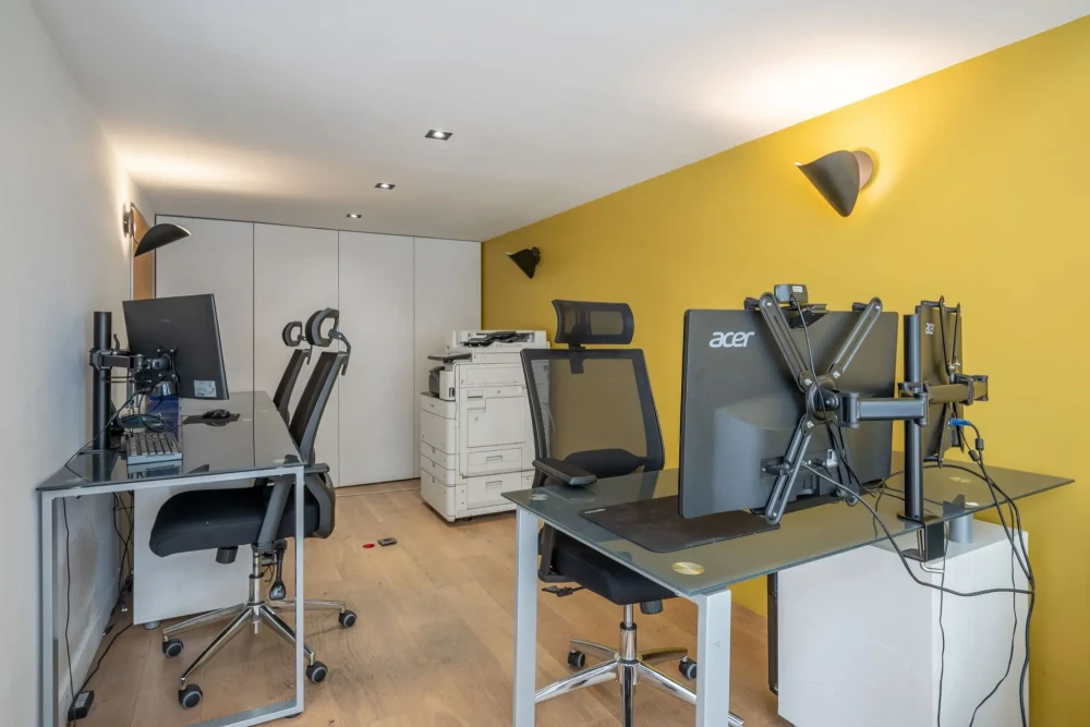 Bureau privé - 69002 - 10 postes - 1500€
