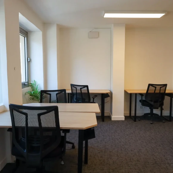 Bureau privé 10 m² 3 postes Location bureau Boulevard de Strasbourg Paris 75010 - photo 8