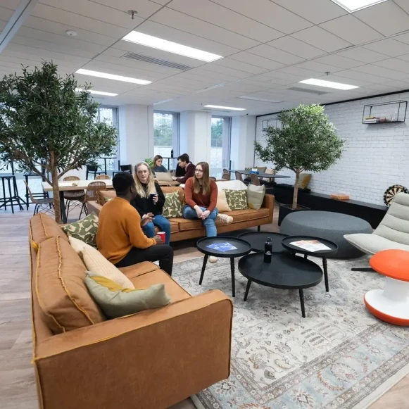 Bureau privé 100 m² 11 postes Location bureau Rue Servient Lyon 69003 - photo 6