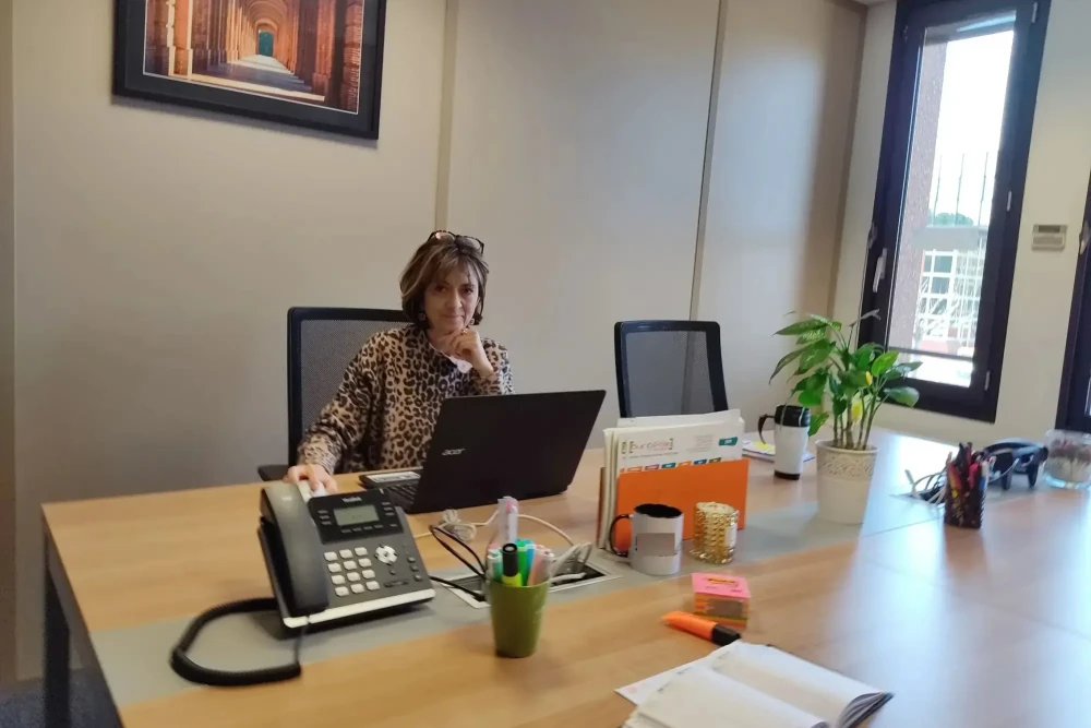 Bureau privé - 31670 - 4 postes - 850€