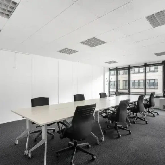 Bureau privé 20 m² 4 postes Coworking Boulevard des Alpes Meylan 38240 - photo 8