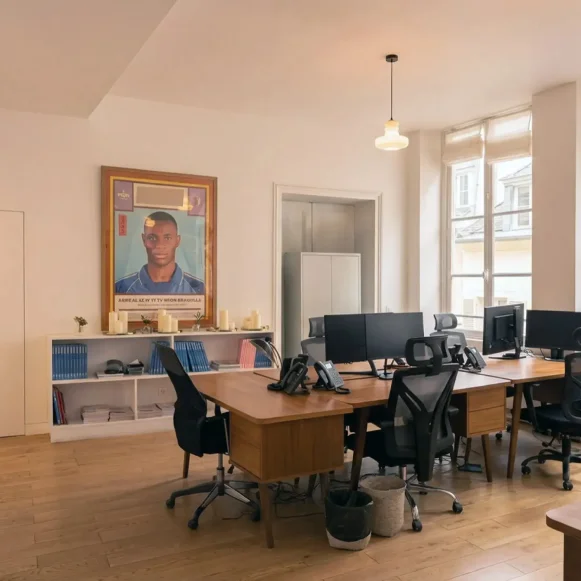 Bureau privé 70 m² 10 postes Coworking Rue Chapon Paris 75003 - photo 5