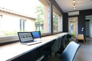 Open Space - 13290 - 10 postes - 109€