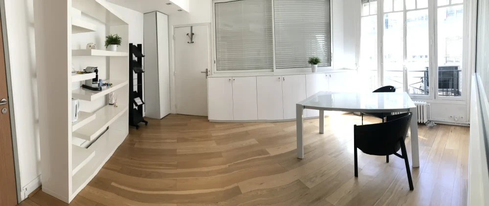 Espace indépendant - 75008 - 8 postes - 5600€