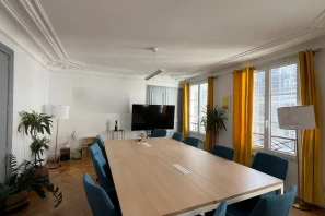 Open Space - 75002 - 10 postes - 350€