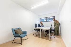 Bureau privé - 75012 - 4 postes - 950€