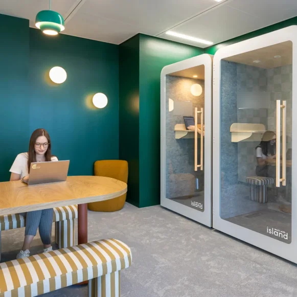 Bureau privé 7 m² 2 postes Location bureau Rue Edouard Vaillant Villejuif 94800 - photo 5