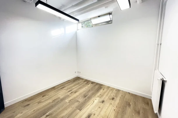 Bureau privé - 93100 - 2 postes - 450€