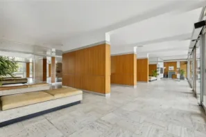 Bureau privé - 92400 - 4 postes - 1400€