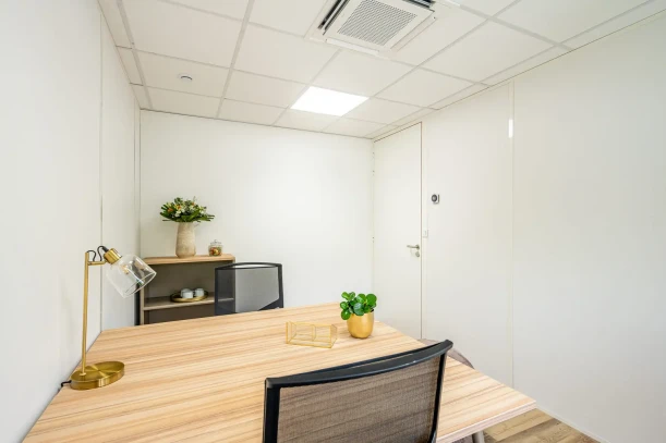 Bureau privé - 44300 - 2 postes - 650€