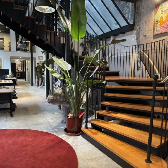 Espace indépendant 616 m² 70 postes Location bureau Rue de Reuilly Paris 75012 - photo 2