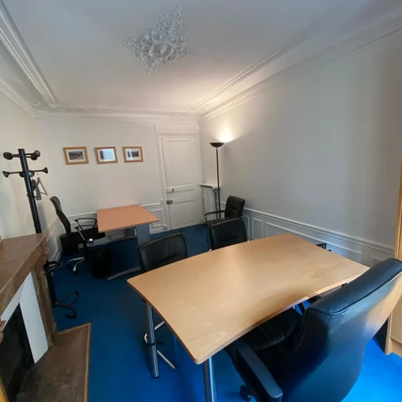 Bureau privé 18 m² 2 postes Coworking Rue de Téhéran Paris 75008 - photo 5