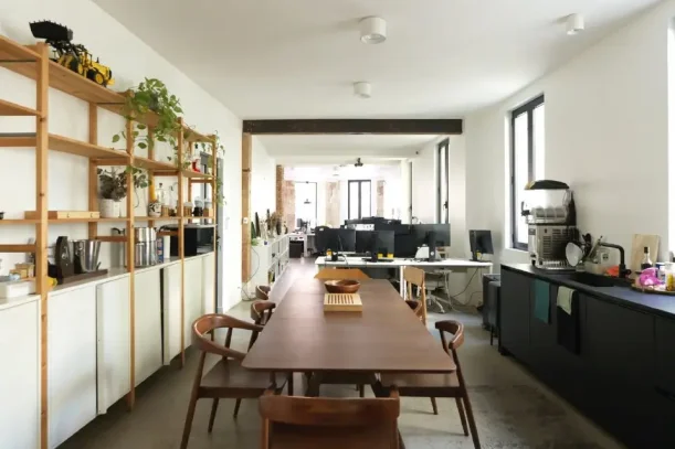 Espace indépendant - 75020 - 20 postes - 4500€