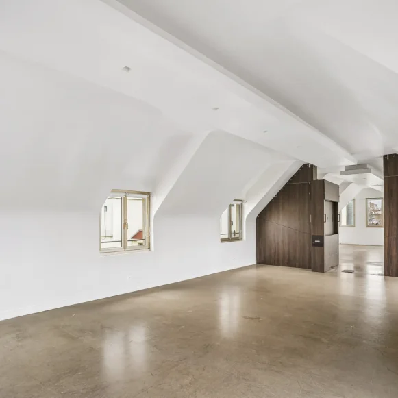 Espace indépendant 651 m² 92 postes Location bureau Rue d'Hauteville Paris 75010 - photo 9