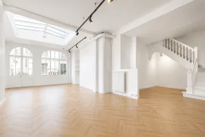 Espace indépendant - 75017 - 30 postes - 10900€