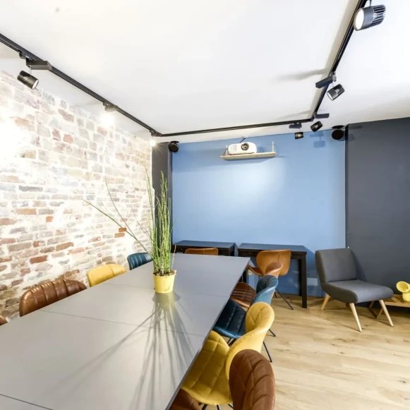 Espace indépendant 35 m² 8 postes Coworking Rue Godefroy Cavaignac Paris 75011 - photo 1