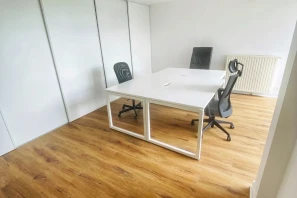 Espace indépendant - 33520 - 8 postes - 1200€