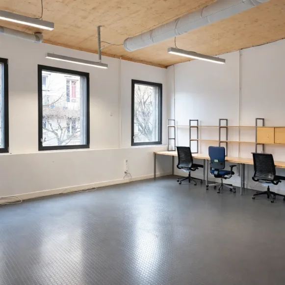 Bureau privé 56 m² 8 postes Coworking Avenue Pasteur Montreuil 93100 - photo 2