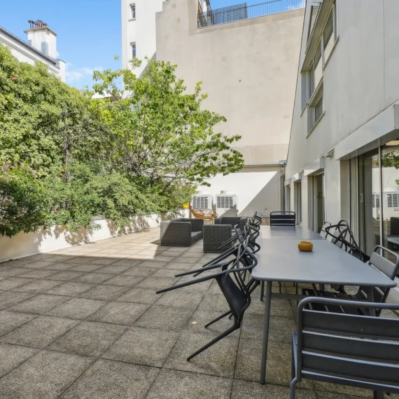 Espace indépendant 670 m² 110 postes Location bureau Rue du Faubourg Saint-Denis Paris 75010 - photo 8