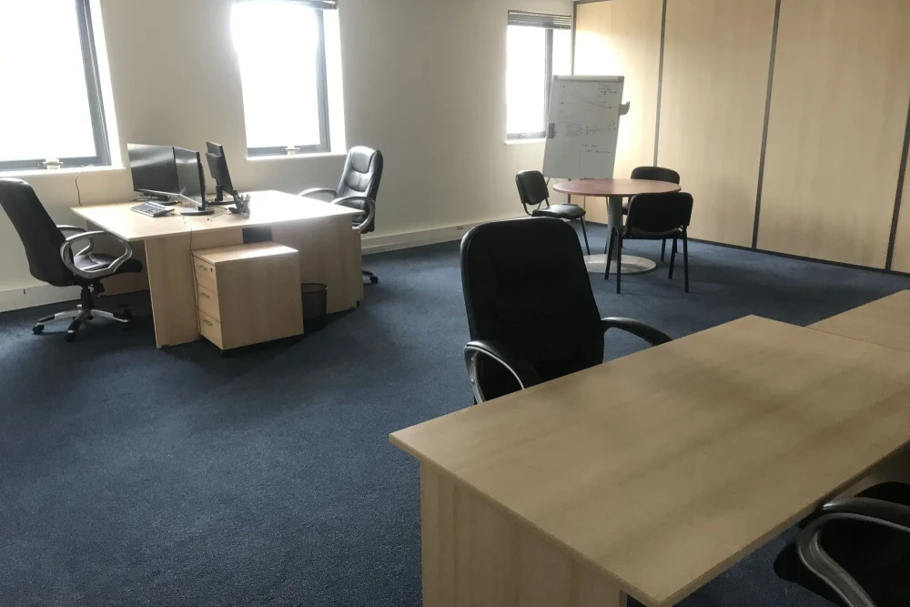 Espace indépendant - 77600 - 10 postes - 1550€