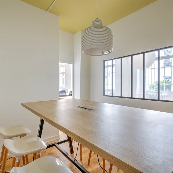 Espace indépendant 356 m² 50 postes Location bureau Rue Croix des Petits Champs Paris 75001 - photo 5