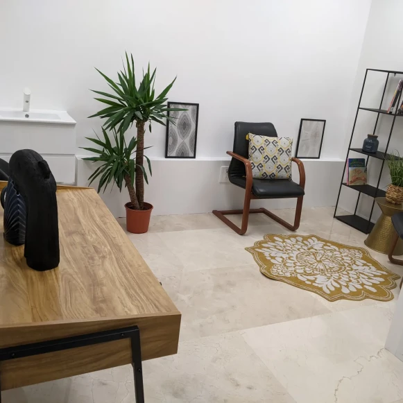 Bureau privé 12 m² 1 poste Location bureau Rue Jacques Kable Paris 75018 - photo 1