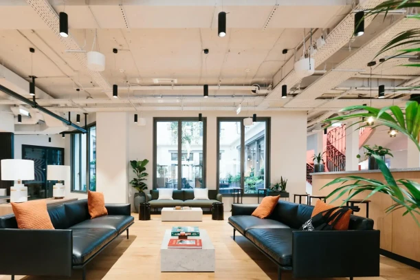 Bureau privé - 75008 - 35 postes - 26775€