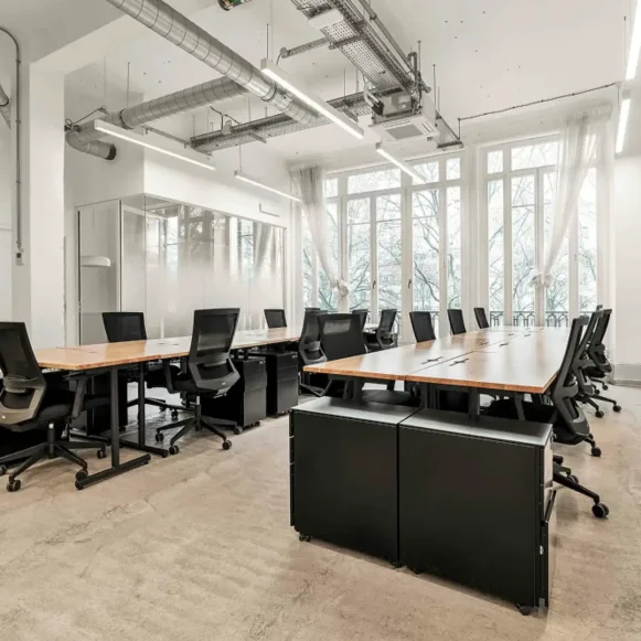 Espace indépendant 210 m² 36 postes Coworking Boulevard Jules Ferry Paris 75011 - photo 1