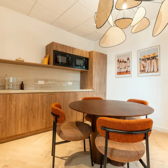 Espace indépendant 218 m² 33 postes Location bureau Rue Montmartre Paris 75002 - photo 12