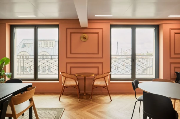 Bureau privé - 75008 - 7 postes - 8540€