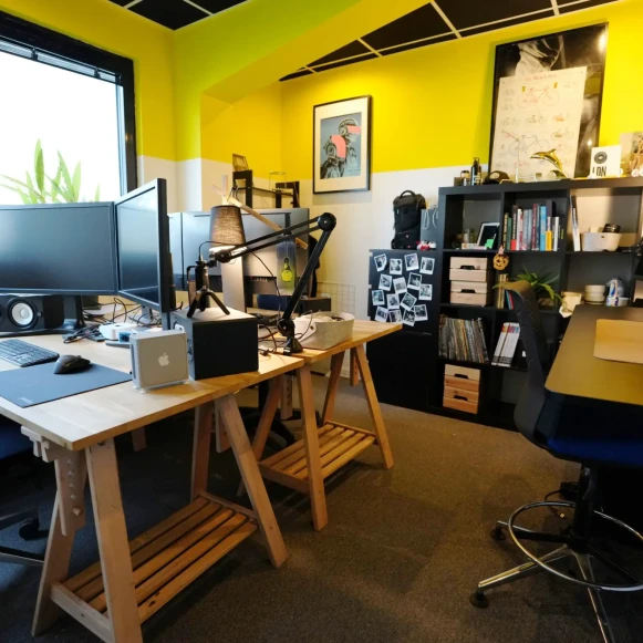 Bureau privé 11 m² 2 postes Coworking Rue Jacobi-Netter Strasbourg 67200 - photo 1