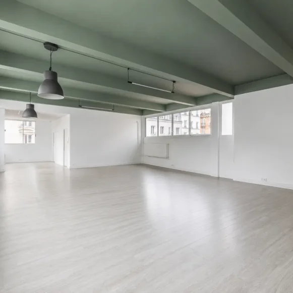 Espace indépendant 203 m² 30 postes Coworking Rue de Charonne Paris 75011 - photo 1