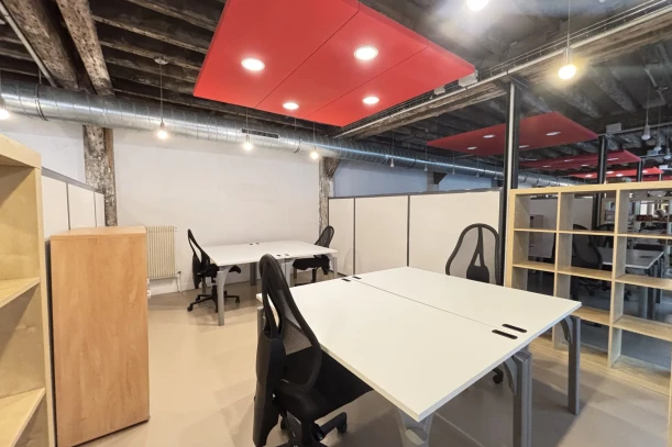 Bureau privé - 75011 - 4 postes - 1200€