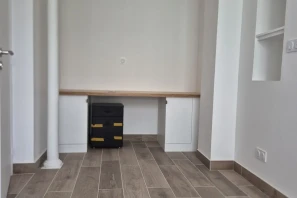 Bureau privé - 75009 - 2 postes - 650€