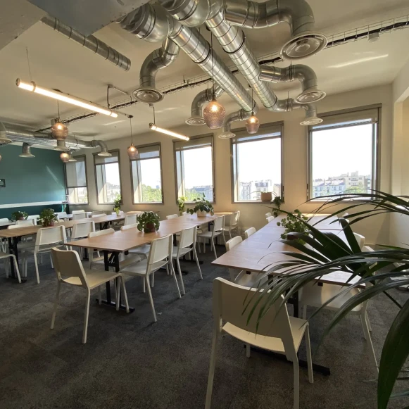Open Space  28 postes Coworking Quai de Valmy Paris 75010 - photo 2