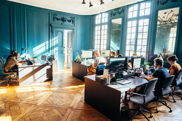 Open Space - 35000 - 4 postes - 280€