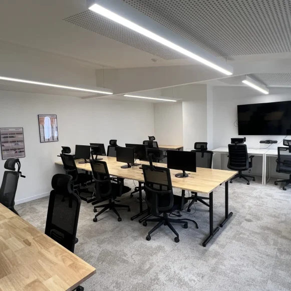 Bureau privé 30 m² 12 postes Location bureau Rue de Bruxelles Paris 75009 - photo 1