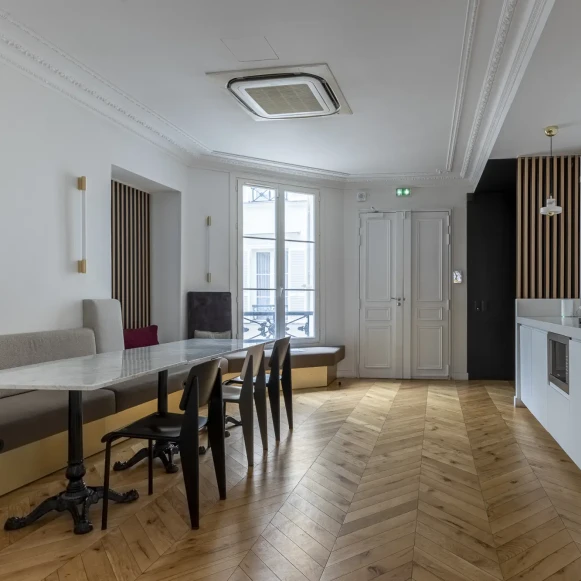 Bureau privé 70 m² 12 postes Coworking Rue Saint-Georges Paris 75009 - photo 2