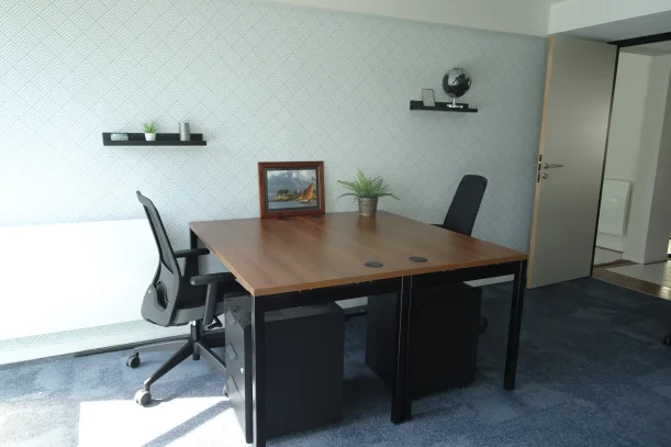 Bureau privé - 44000 - 3 postes - 810€