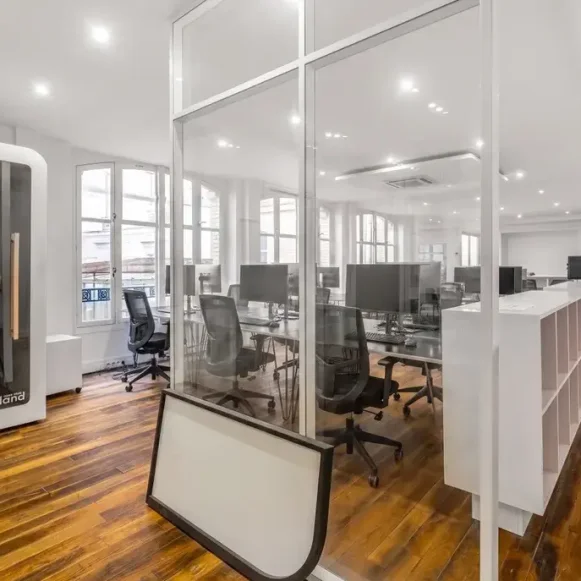 Espace indépendant 330 m² 40 postes Coworking Rue d'Édimbourg Paris 75008 - photo 11