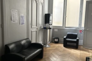 Bureau privé - 75008 - 9 postes - 4000€